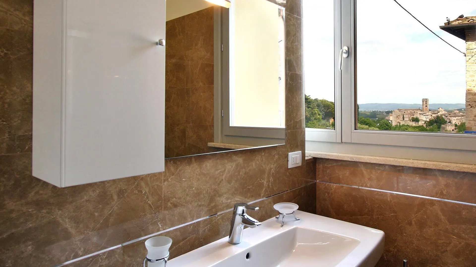 San Lorenzo Apartments Colle Val D'Elsa 0*,